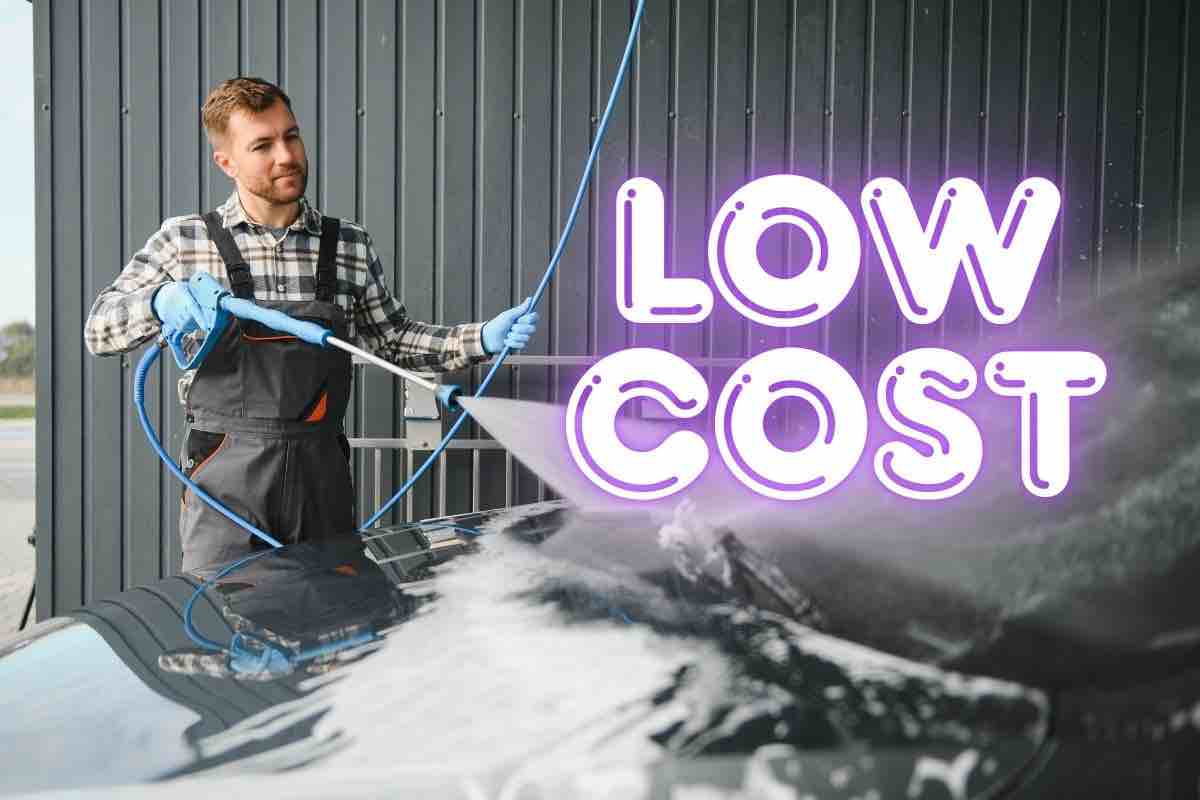 auto pulizia novità aceto bicarbonato