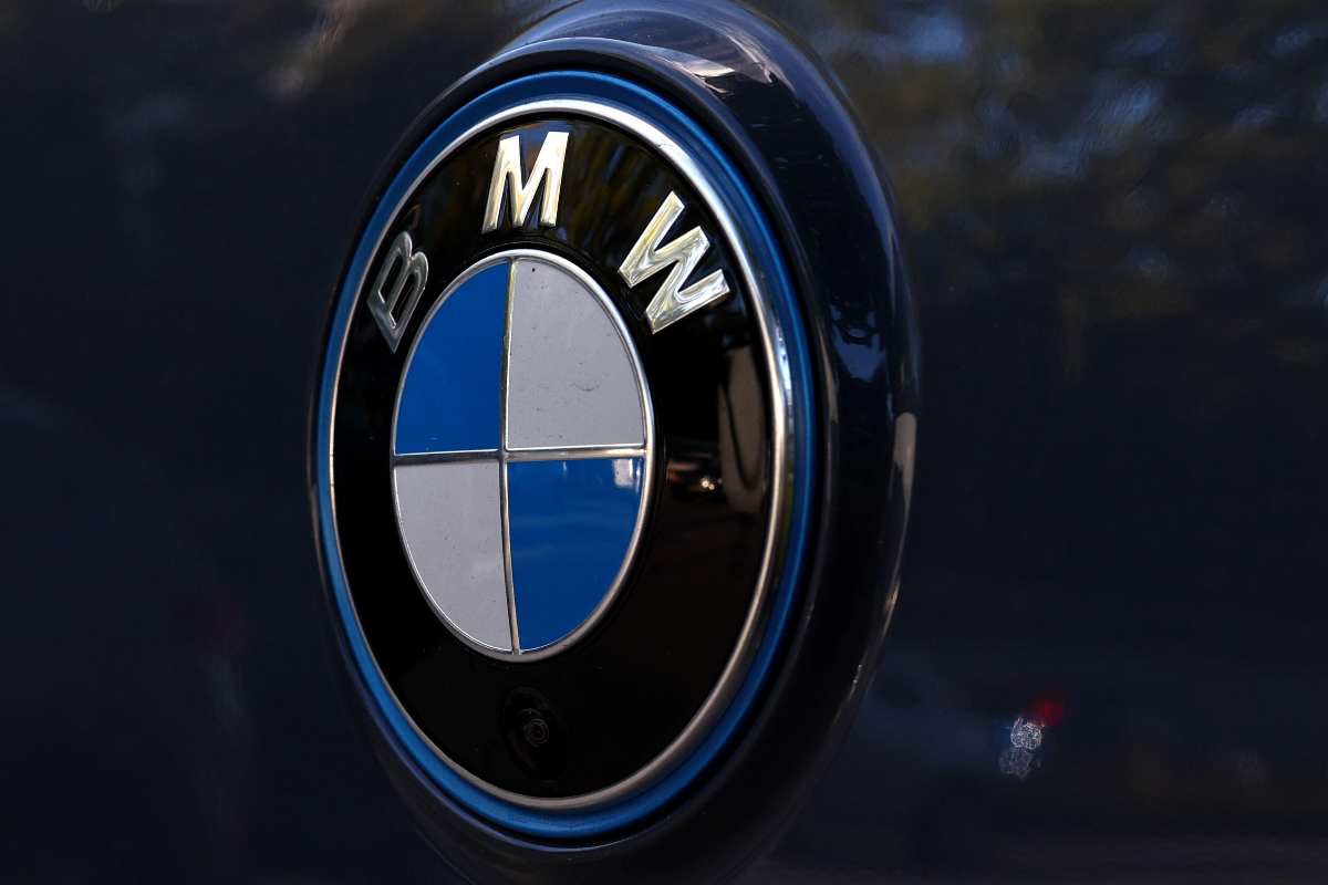 bmw logo